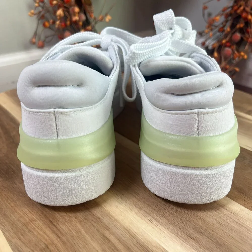 Adidas Womens Sneaker Court Funk Tennis 6.5 White Green HP9458